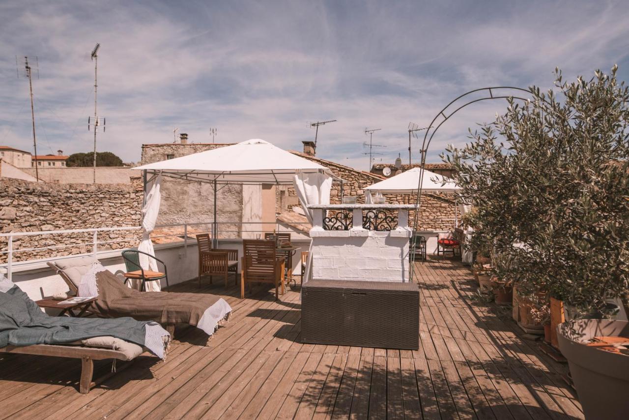 Chez Pepito & Zaza Hypercentre Rooftop Garage Nimes Exterior foto